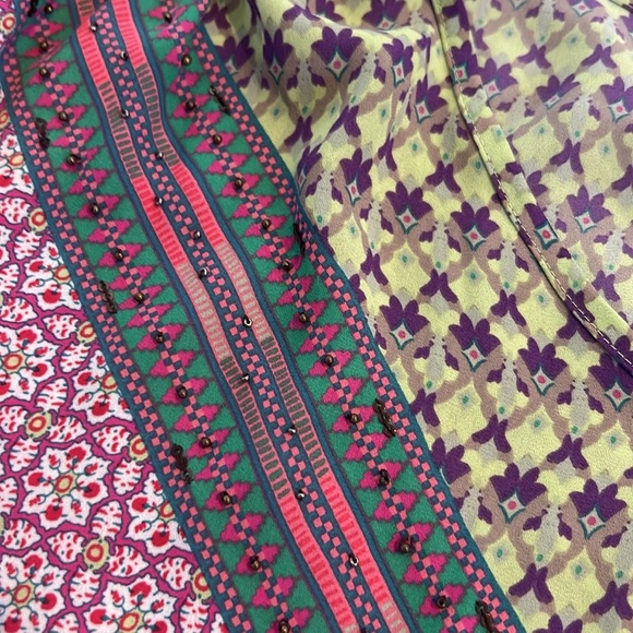 Patterned Tank Blouse - Picture 4 of 6